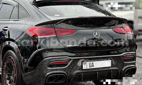 Nunua Mpya Mercedes‒Benz AMG GLE Coupe Nyeusi Gari ndani ya Kampala nchini Uganda Nunua Mpya Mercedes‒Benz AMG GLE Coupe Nyeusi Gari ndani ya Kampala nchini Uganda