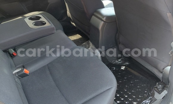 Nunua Ilio tumika Subaru Impreza Fedha Gari ndani ya Kampala nchini Uganda Nunua Ilio tumika Subaru Impreza Fedha Gari ndani ya Kampala nchini Uganda