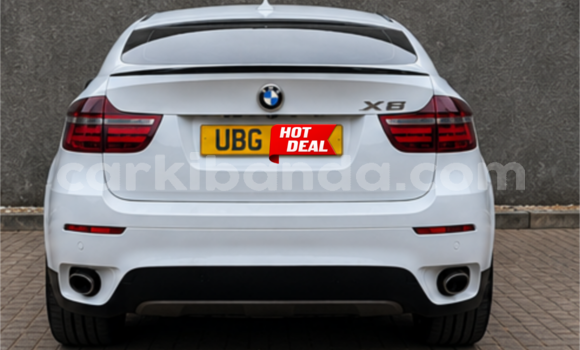 Acheter Occasion Voiture BMW X6 Blanc à Kampala, Ouganda Acheter Occasion Voiture BMW X6 Blanc à Kampala, Ouganda