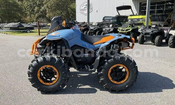 Nunua Mpya Yamaha TMAX Nyeusi Bike ndani ya Bugembe nchini Mashariki Nunua Mpya Yamaha TMAX Nyeusi Bike ndani ya Bugembe nchini Mashariki