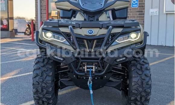 Acheter Neuf Moto Yamaha TMAX Noir à Bugembe, Est Acheter Neuf Moto Yamaha TMAX Noir à Bugembe, Est