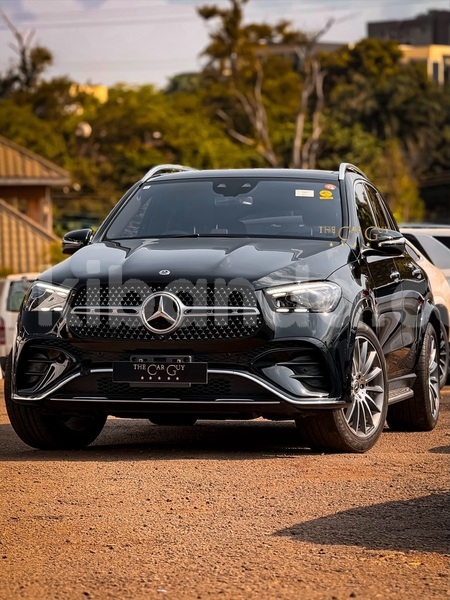 Big with watermark mercedes viano uganda masaka 25859