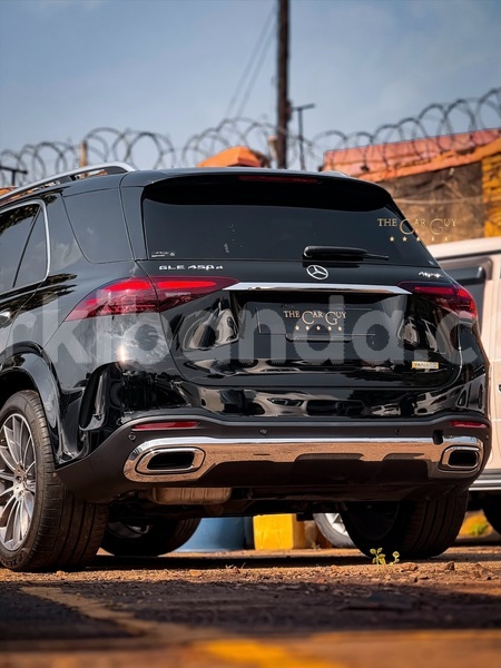 Big with watermark mercedes viano uganda masaka 25859