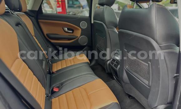 Gura Nshya Range Rover Evoque White Imodoka i Kampala mu Uganda Gura Nshya Range Rover Evoque White Imodoka i Kampala mu Uganda