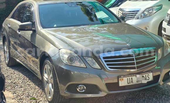 Gura Nshya Mercedes-Benz E-Classe Other Imodoka i Kampala mu Uganda Gura Nshya Mercedes-Benz E-Classe Other Imodoka i Kampala mu Uganda