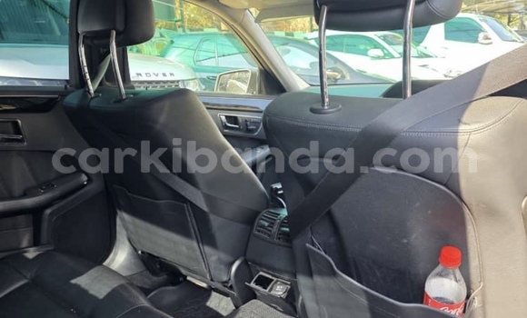 Gura Nshya Mercedes-Benz E-Classe Other Imodoka i Kampala mu Uganda Gura Nshya Mercedes-Benz E-Classe Other Imodoka i Kampala mu Uganda