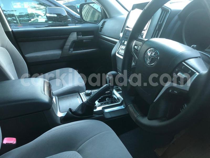 Big with watermark toyota land cruiser uganda kampala 25866