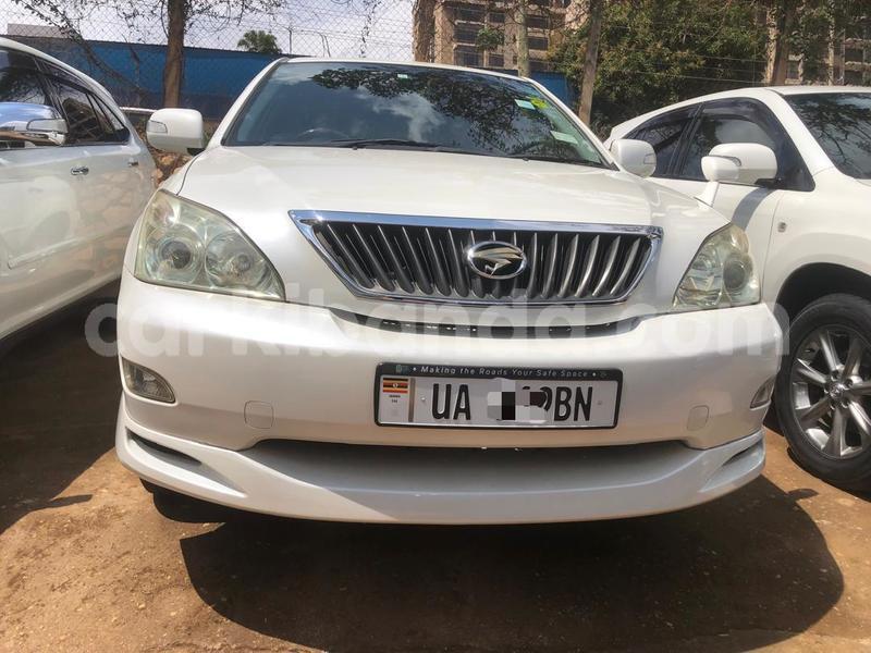 Big with watermark toyota harrier uganda kampala 25874