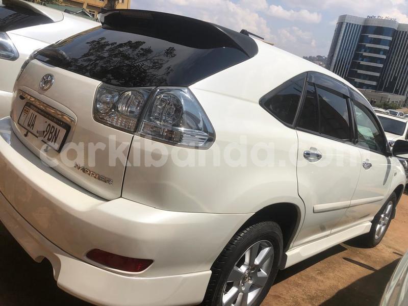 Big with watermark toyota harrier uganda kampala 25874