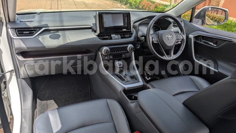 Big with watermark toyota rav4 uganda kampala 25880