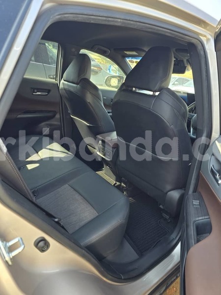 Big with watermark toyota harrier uganda kampala 25888