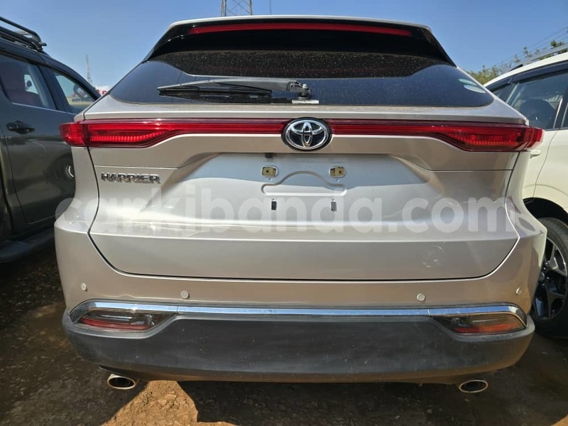 Big with watermark toyota harrier uganda kampala 25888