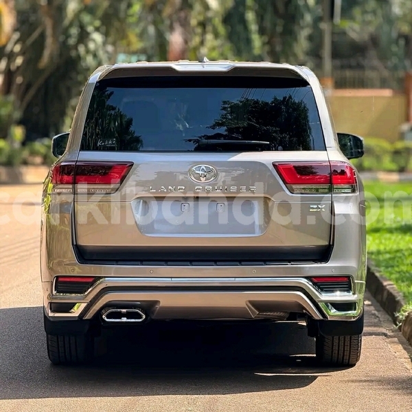 Big with watermark toyota land cruiser uganda kampala 25895