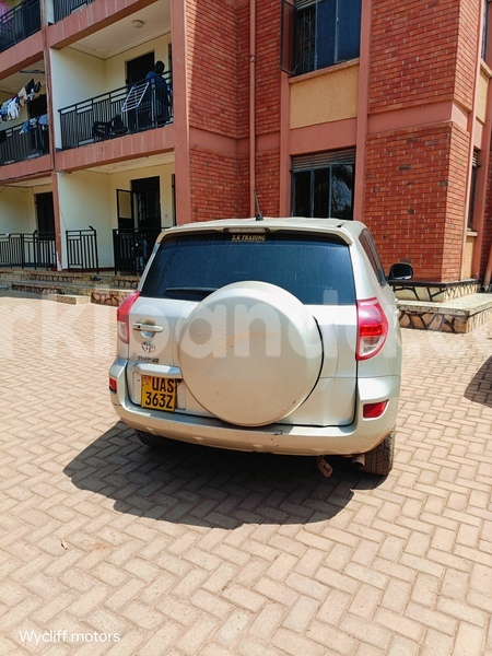 Big with watermark toyota rav4 uganda kampala 25903