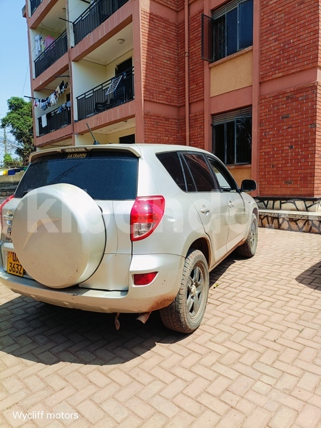 Big with watermark toyota rav4 uganda kampala 25903
