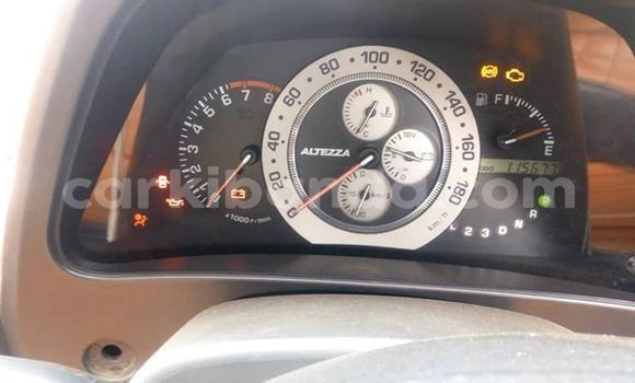 Buy Used Toyota Altezza Silver Car in Kampala in Uganda Buy Used Toyota Altezza Silver Car in Kampala in Uganda