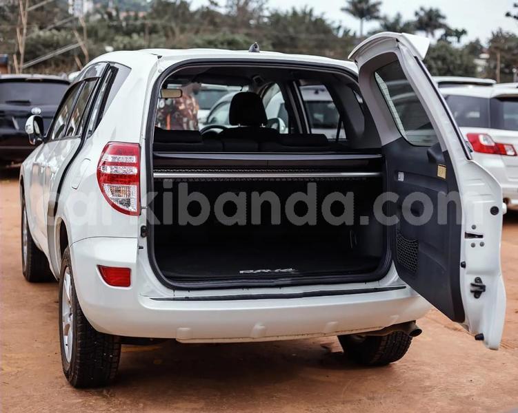 Big with watermark toyota rav4 uganda kampala 25914