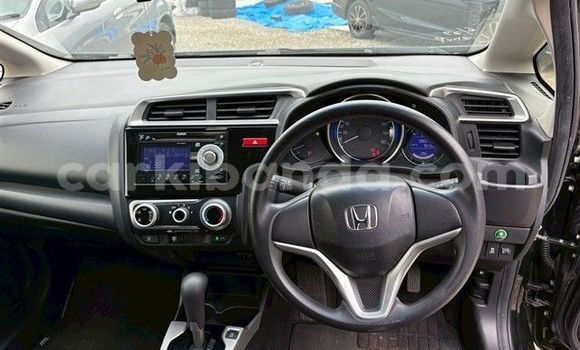 Acheter Import Voiture Honda FIT Noir à Kampala, Ouganda Acheter Import Voiture Honda FIT Noir à Kampala, Ouganda