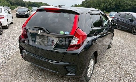 Acheter Import Voiture Honda FIT Noir à Kampala, Ouganda Acheter Import Voiture Honda FIT Noir à Kampala, Ouganda