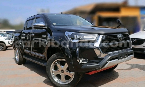 Buy Used Toyota Hiluxe Revo Black Car in Kampala in Uganda Buy Used Toyota Hiluxe Revo Black Car in Kampala in Uganda