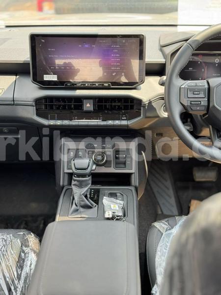 Big with watermark toyota hilux uganda kampala 25921