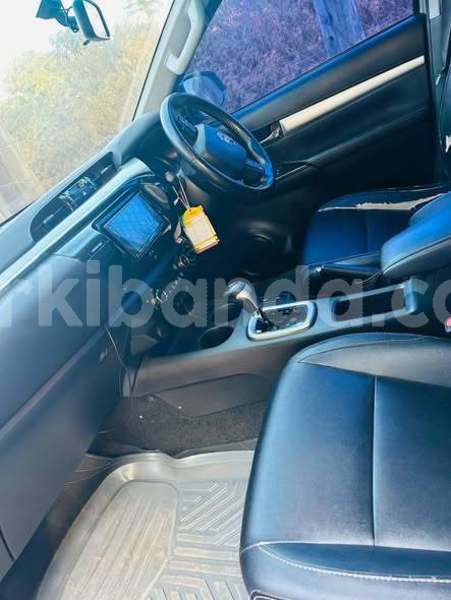 Big with watermark toyota hilux uganda kampala 25935