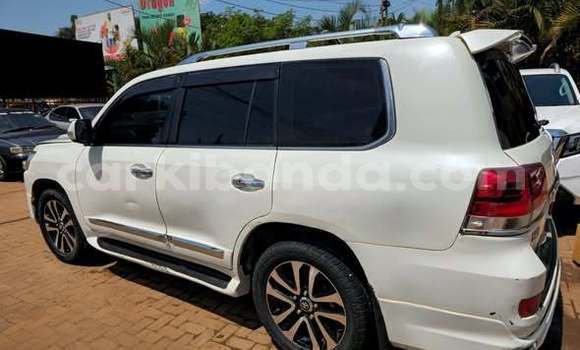 Gura Yakoze Toyota Land Cruiser Other Imodoka i Kampala mu Uganda Gura Yakoze Toyota Land Cruiser Other Imodoka i Kampala mu Uganda