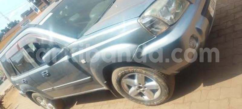 Big with watermark nissan xterra uganda kampala 25950