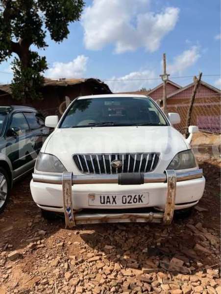 Big with watermark toyota harrier uganda kampala 25967
