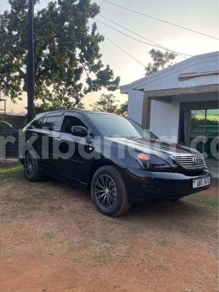 Big with watermark toyota harrier uganda kampala 25968