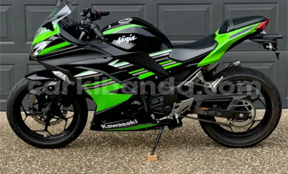 Buy Used Kawasaki ER Green Bike in Arua in Uganda Buy Used Kawasaki ER Green Bike in Arua in Uganda