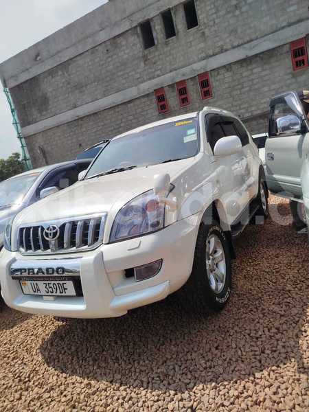 Big with watermark toyota prado uganda kampala 25985