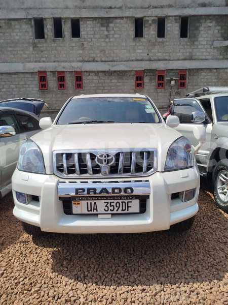 Big with watermark toyota prado uganda kampala 25985