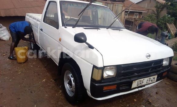Buy Used Nissan Safari White Car in Kampala in Uganda Buy Used Nissan Safari White Car in Kampala in Uganda