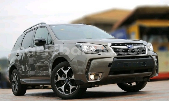 Acheter Occasion Voiture Subaru Forester Beige à Kampala, Ouganda Acheter Occasion Voiture Subaru Forester Beige à Kampala, Ouganda