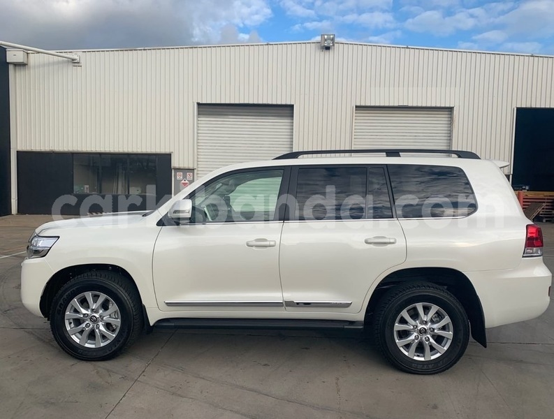 Big with watermark toyota land cruiser uganda kampala 26005