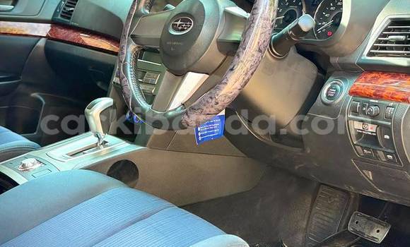Gura Yakoze Subaru Legacy Silver Imodoka i Kampala mu Uganda Gura Yakoze Subaru Legacy Silver Imodoka i Kampala mu Uganda