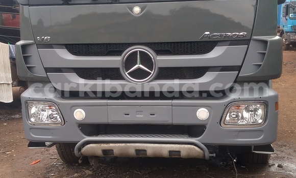 Buy Used Mercedes‒Benz 3331 Other Truck in Kampala in Uganda