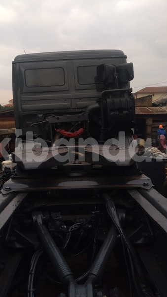 Big with watermark mercedes benz 3331 uganda kampala 26008