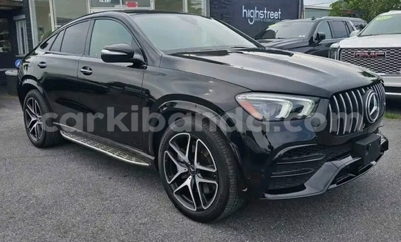 Gura Nshya Mercedes-Benz C250 coupe Black Imodoka i Kampala mu Uganda Gura Nshya Mercedes-Benz C250 coupe Black Imodoka i Kampala mu Uganda