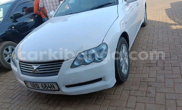 Buy Used Toyota Mark X White Car in Kampala in Uganda