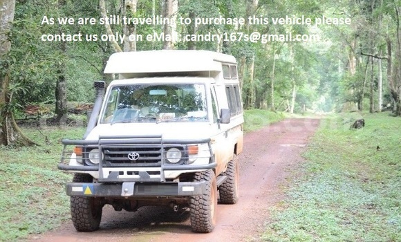 Buy Used Toyota Land Cruiser Beige Car in Kampala in Uganda