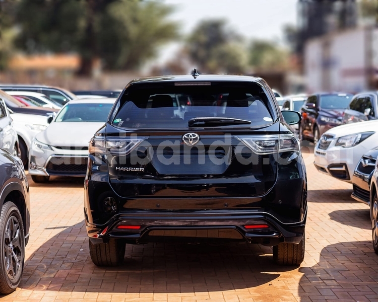 Big with watermark toyota harrier uganda kampala 26024