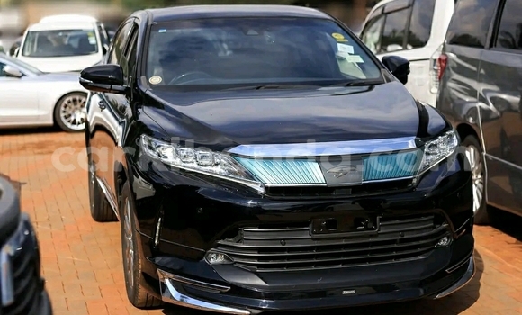Acheter Occasion Voiture Toyota Harrier Noir à Kampala, Ouganda Acheter Occasion Voiture Toyota Harrier Noir à Kampala, Ouganda