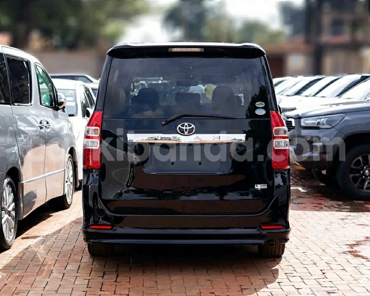 Big with watermark toyota noah uganda kampala 26026