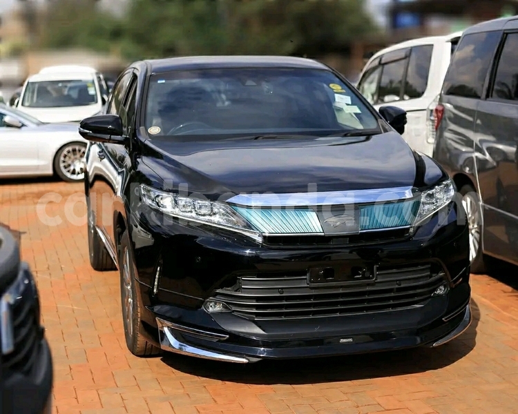 Big with watermark toyota harrier uganda kampala 26027