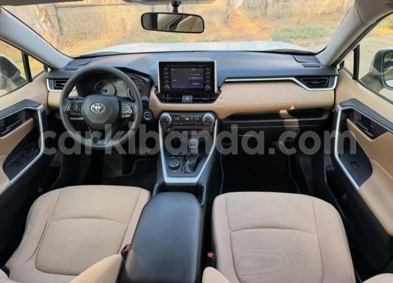 Big with watermark toyota rav4 uganda kampala 26037