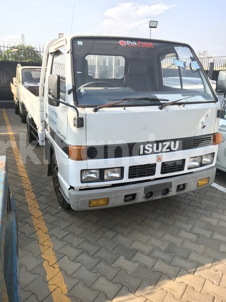 Big with watermark isuzu ftr 850 uganda kampala 26041