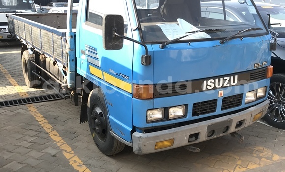 Buy Import Isuzu FTR 850 Blue Truck in Kampala in Uganda