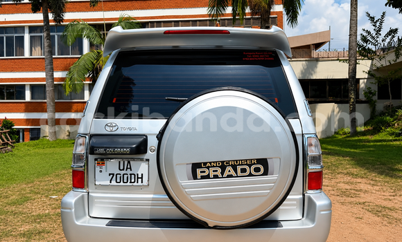 Gura Yakoze Toyota Land Cruiser Other Imodoka i Kampala mu Uganda